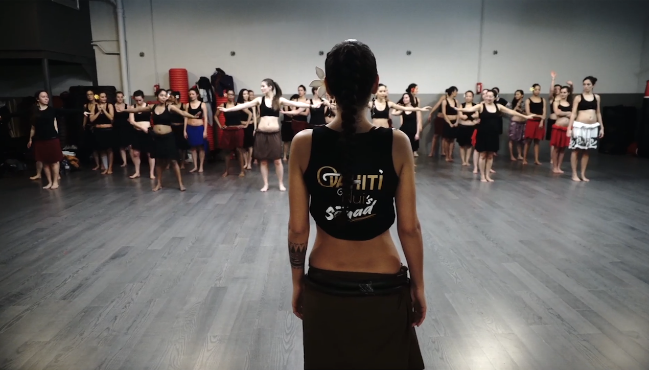 Cours de danse tahitienne débutant